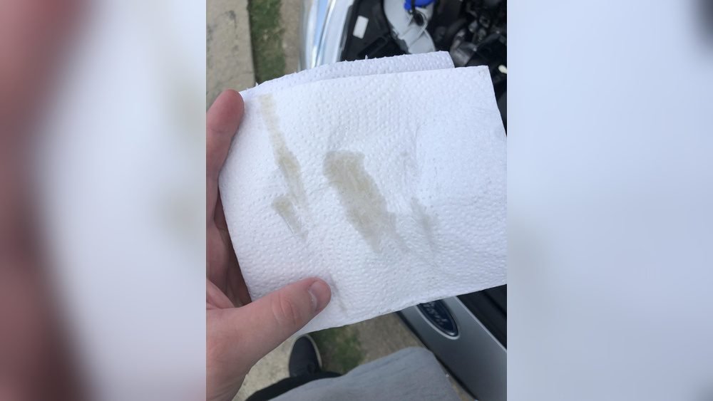 Why is Car Oil Clear